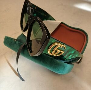 Gucci Sunglasses Green/Black Gucci Eyewear